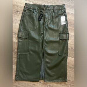 Faux Leather Skirt Olive Green Women’s Medium